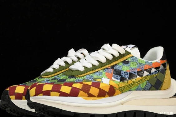 DR5209-300 Woven “Green sacai Nike Vaporwaffle Gusto”  1214